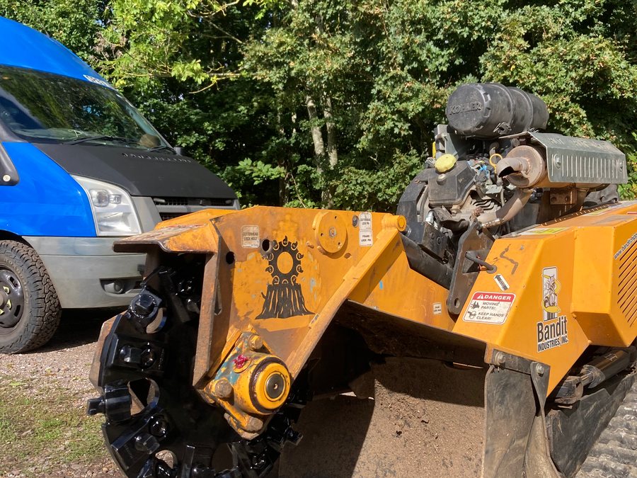 Bandit SG40 tracked stump grinder